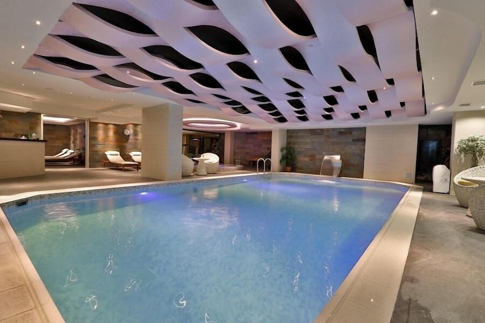 Queen Hotel & Spa Стамбул Екстер'єр фото