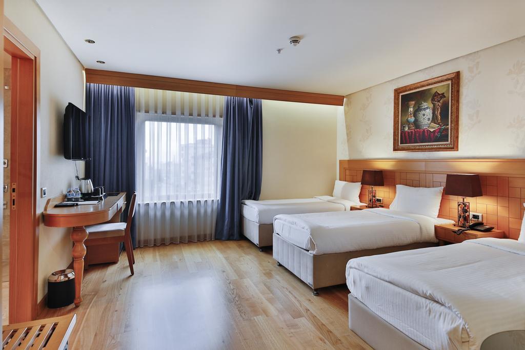Queen Hotel & Spa Стамбул Екстер'єр фото